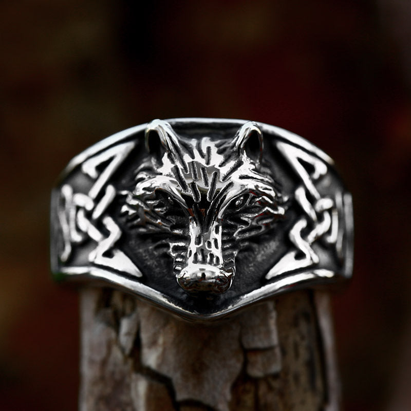 European And American Retro Wolf Head Ring