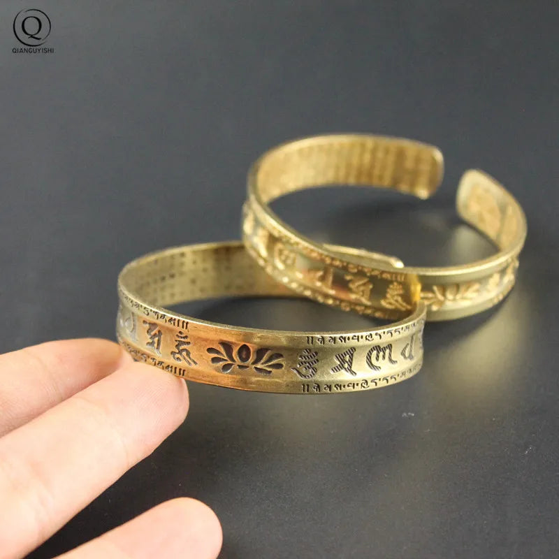 Pure Copper Buddhist Mantra Cuff Bangle - Brass Scripture Design