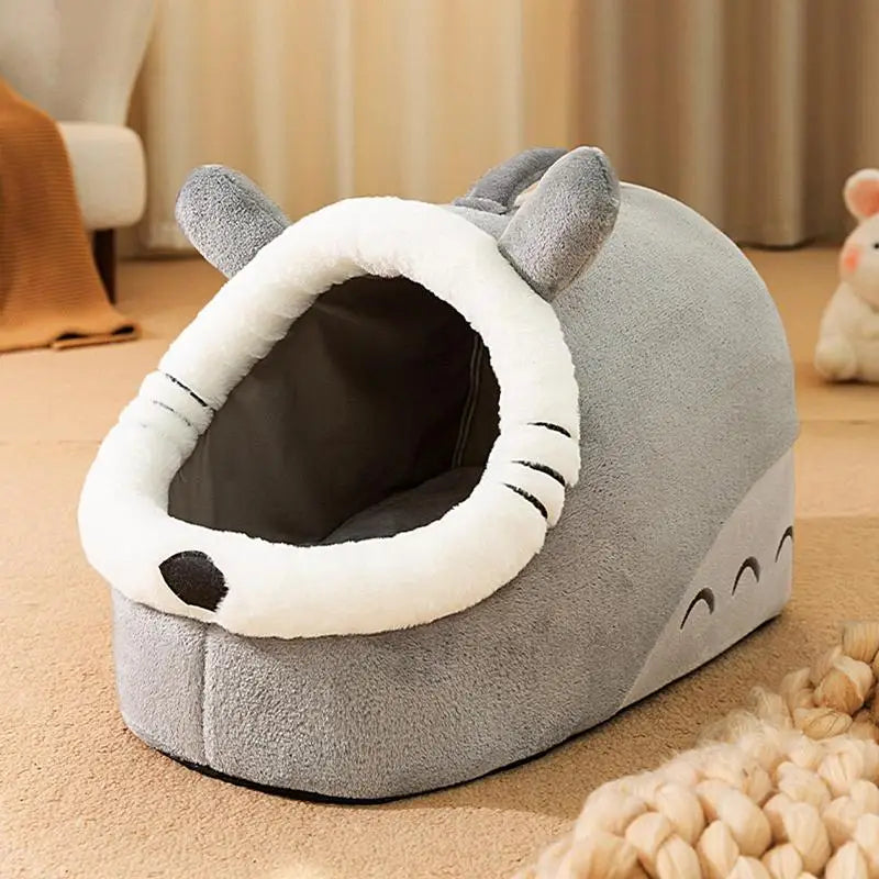 Plush Pet Basket with Cushion for Kittens and Small Cats